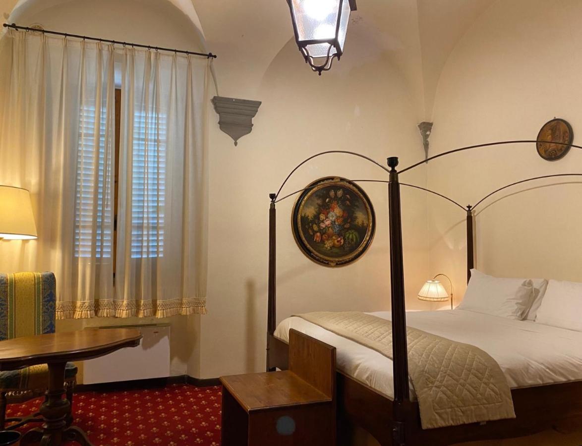 Quattro Gigli Hotel Montopoli in Val d'Arno Eksteriør billede