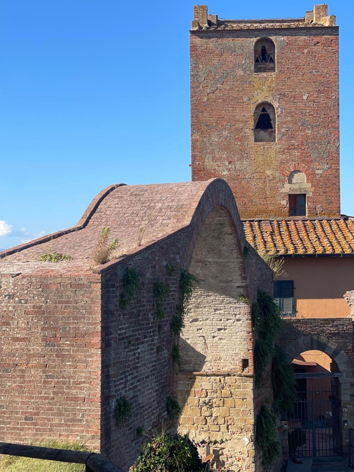 Quattro Gigli Hotel Montopoli in Val d'Arno Eksteriør billede
